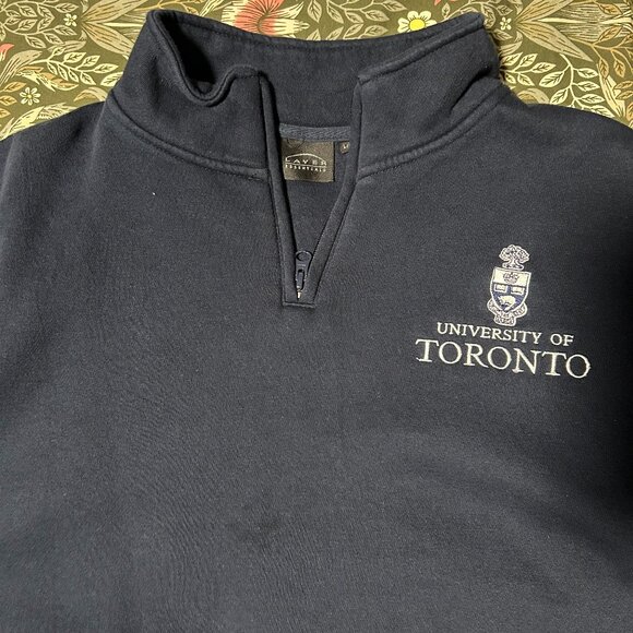 University of Toronto Quarter Zip - Picture 1 of 3